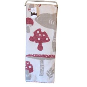 Docofil MUSHROOM Print Throw Blanket